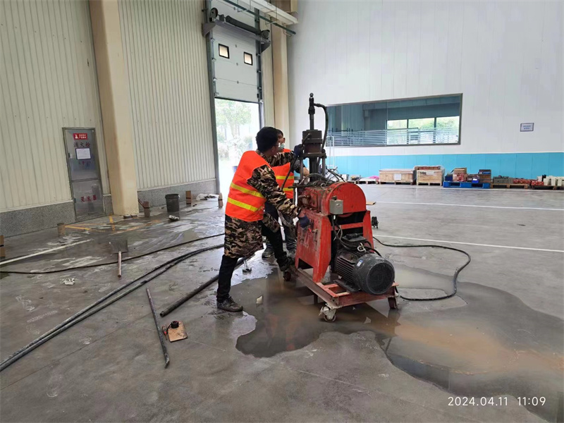 洛阳厂房地面下沉塌陷注浆加固施工